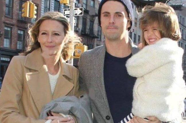 Sophie Dymoke and Matthew Goode with their daughter.